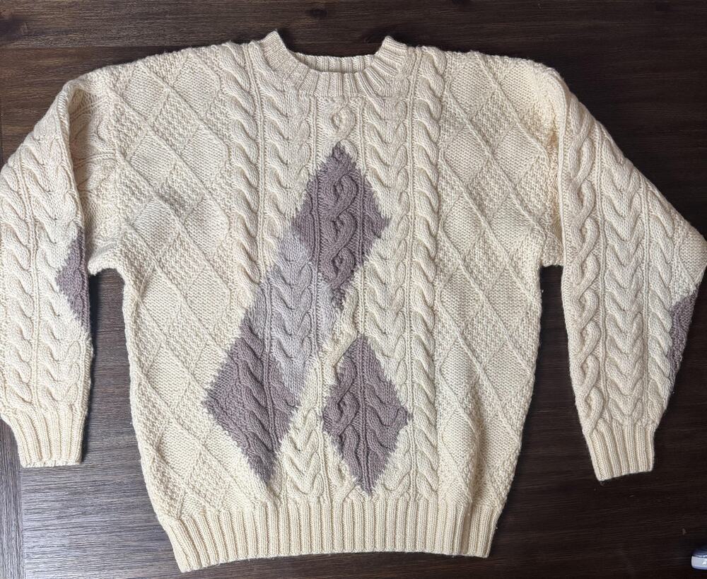 Vintage 100% Wool Sweater Adults XL Yellow Cable Knit Fisherman Pullover Chunky